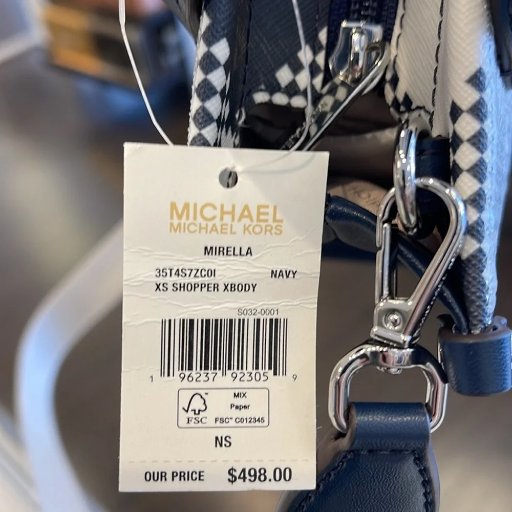 Michael Kors Mirella Extra-Small Logo Crossbody XBODY Shopper Bag
Navy
NWT
L - Picture 11 of 16